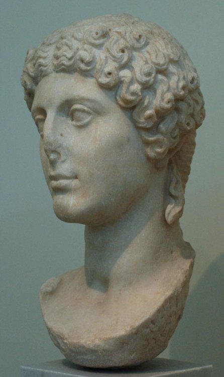 1athen-agrippina-n (2).jpg