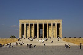 270px-Ataturk's_Mausoleum_(6225341313).jpg