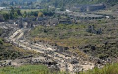 Turkiye-Antik-Kentler-Perge.jpg Turkiye-Antik-Kentler-Perge.jpg